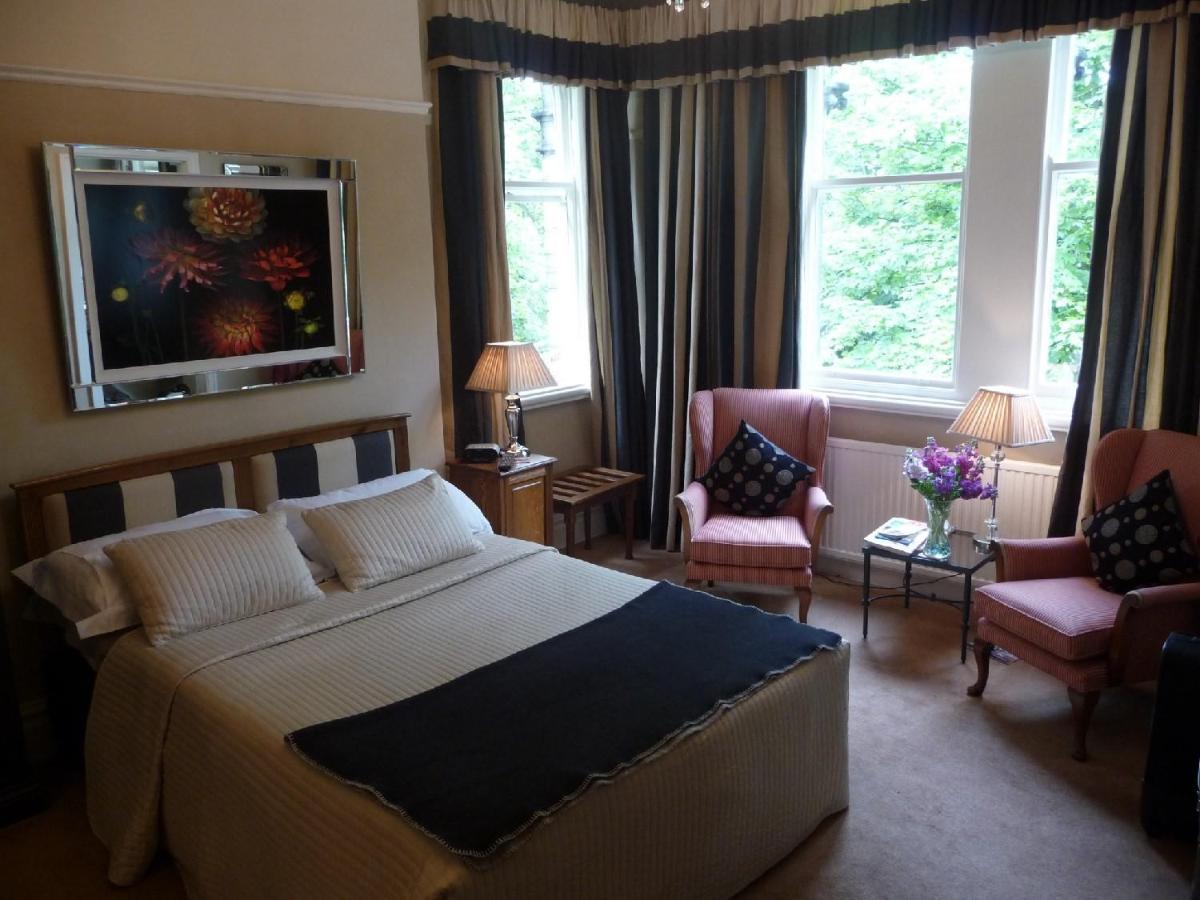 Bed and Breakfast Alexandra Court Harrogate Exterior foto
